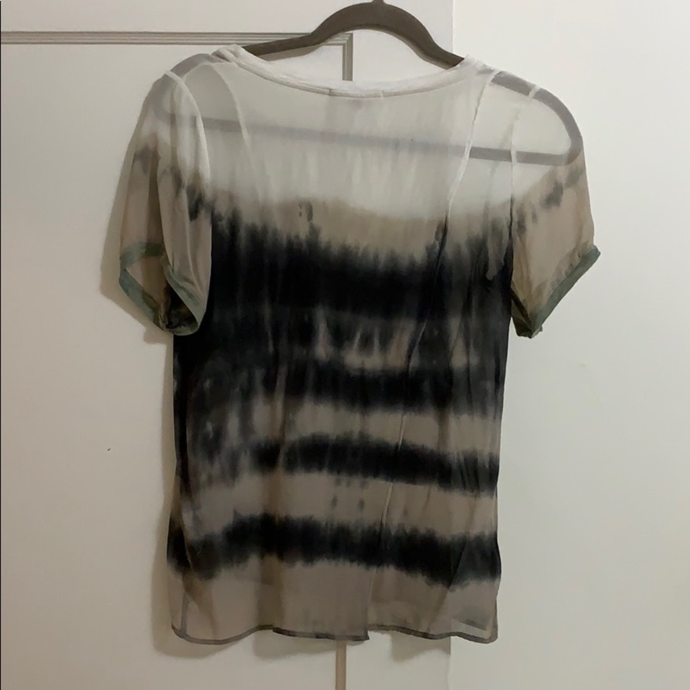 Top - Picture 2 of 2